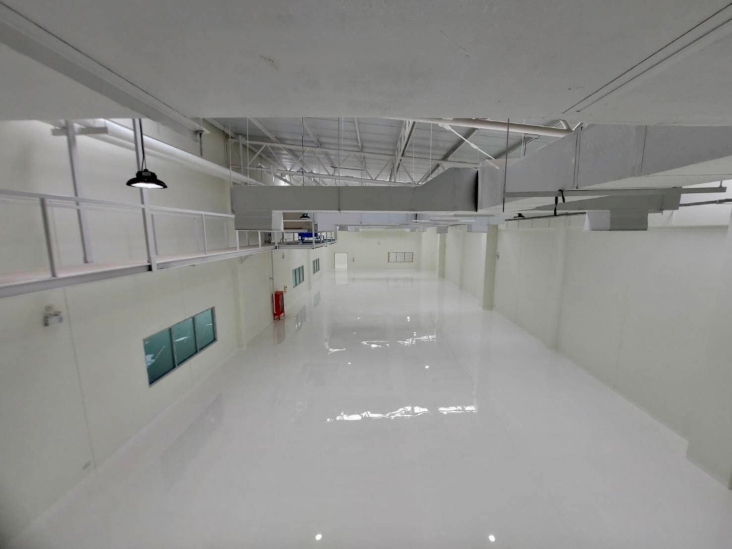 งานเคลือบพื้นผิว EPOXY SELF 3mm